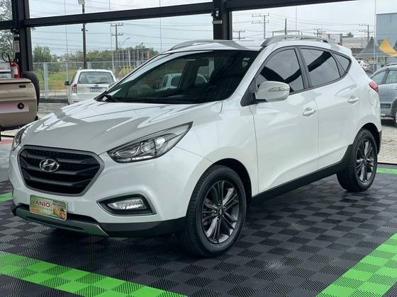 HYUNDAI IX35 2.0 MPFI GL 16V FLEX 4P AUTOMÁTICO HYUNDAI IX35 2.0 MPFI GL 16V FLEX 4P AUTOMÁTICO